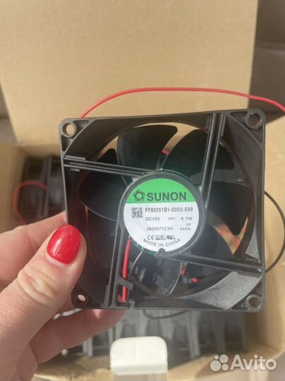 Вентилятор аксиальный, 80х80х25мм,12В