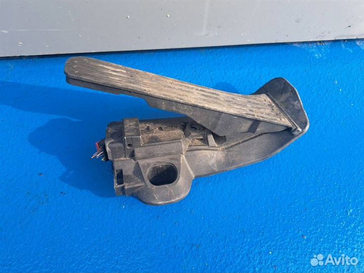 Педаль газа VW Passat (B6) 2005-2010