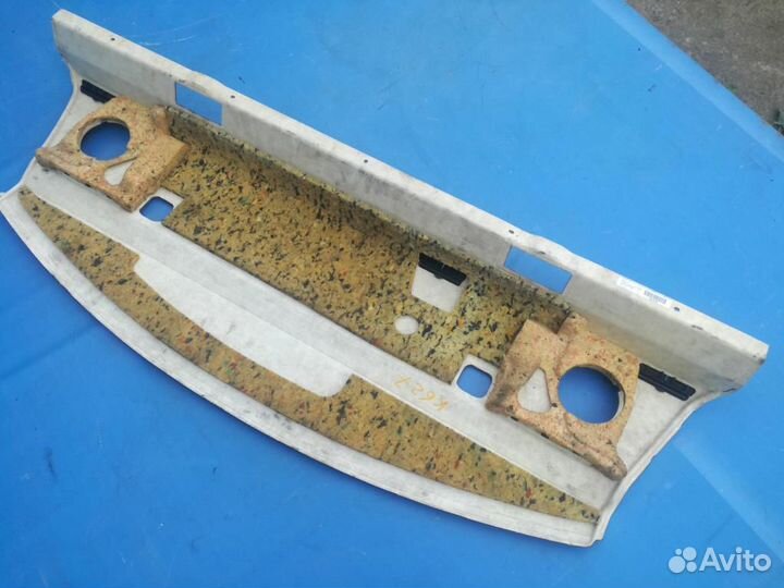 Полка BMW 3-серия E90/E91