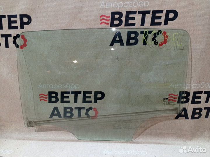 Стекло заднее левое Chevrolet Aveo T300 Хетчбэк