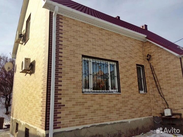 Гибкий кирпич на сетке