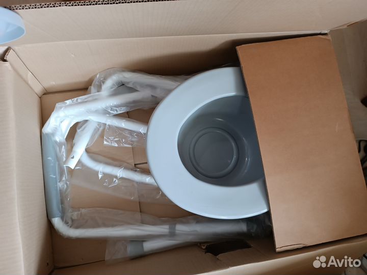 Санитарный стул туалет