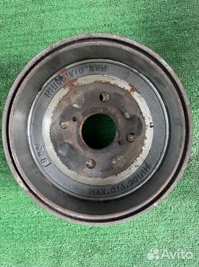 Барабан тормозной задний Toyota Sprinter AE114