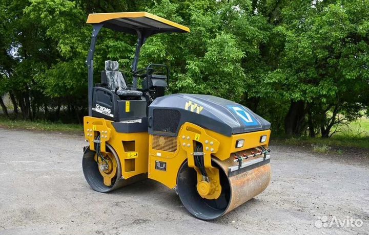 Дорожный каток XCMG XMR403, 2023