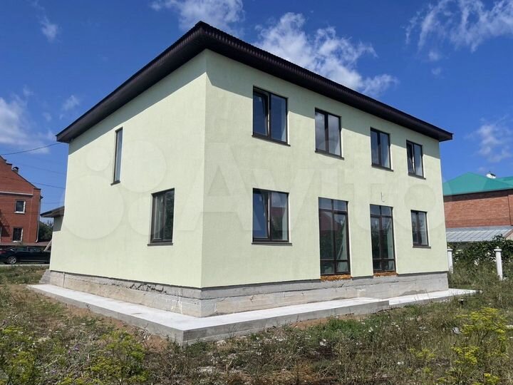 Таунхаус 125,9 м² на участке 4 сот.