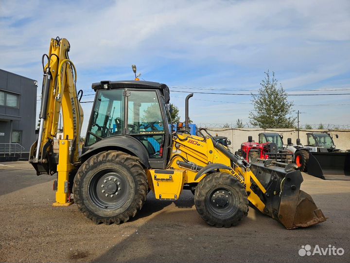 Экскаватор-погрузчик New Holland B110B, 2022