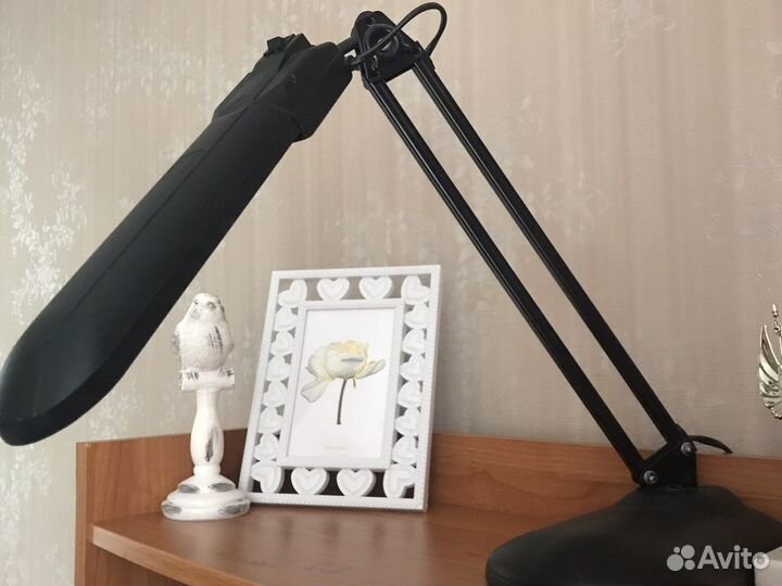 Лампа настольная