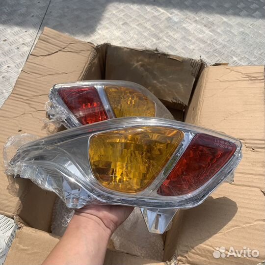 Фонари задние Honda forza mf 08