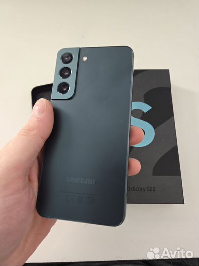 Samsung Galaxy S22, 8/128 ГБ
