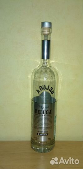 Бутылка из под водки Белуга