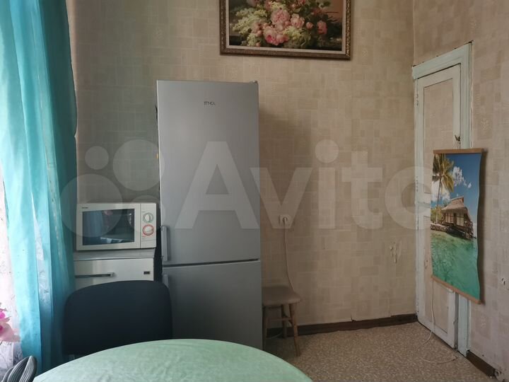 2-к. квартира, 70 м², 1/2 эт.