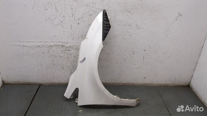 Крыло Toyota Avensis 3, 2012