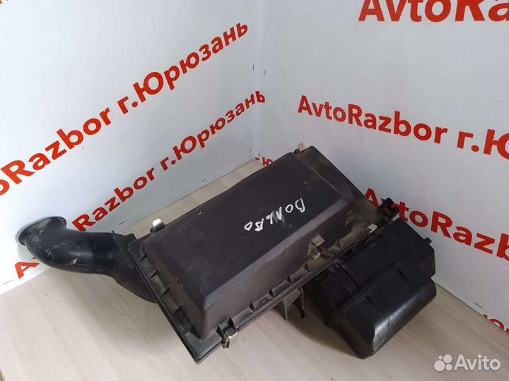 Корпус воздушного фильтра Volvo s40 04г.в