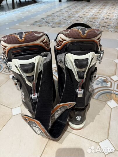 Горнолыжные ботинки tecnica