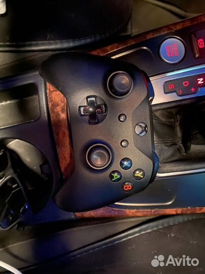 Геймпад xbox One