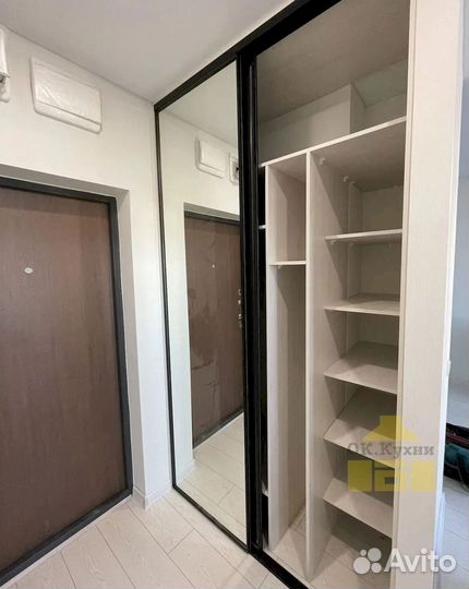 Шкаф в прихожую