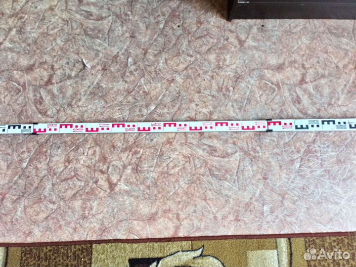 Рейка для нивелира