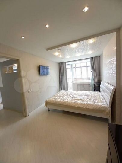 2-к. квартира, 42 м², 3/9 эт.