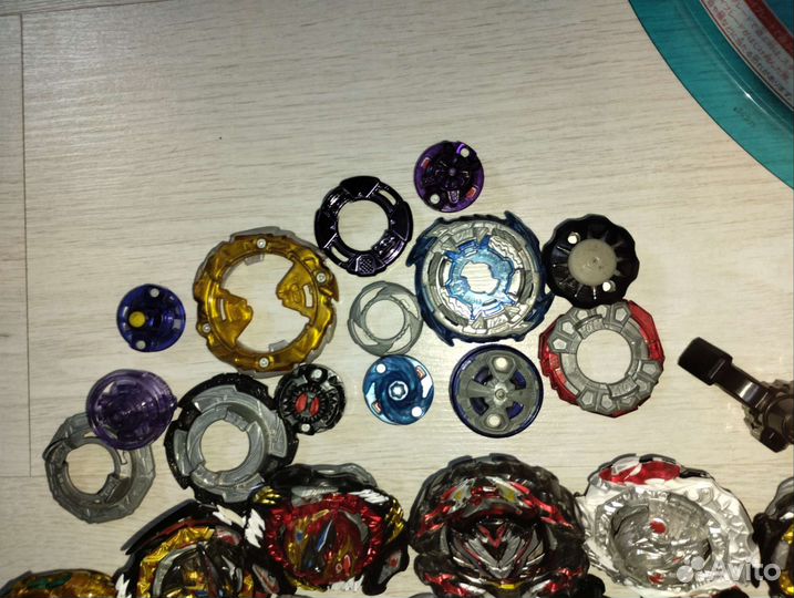 Бэйблэйд такара томи