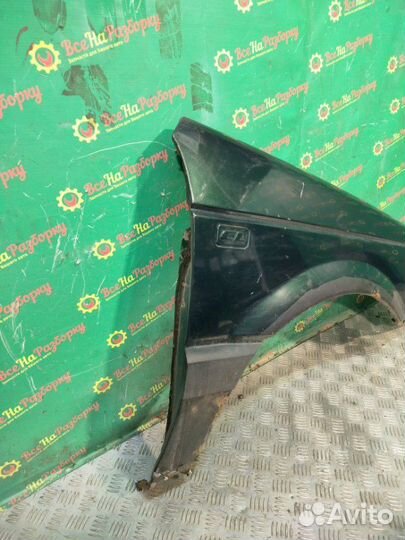 Крыло переднее правое Volkswagen Passat B3