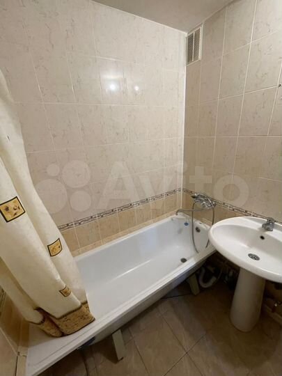 2-к. квартира, 54 м², 7/9 эт.