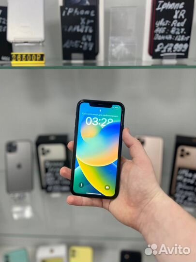iPhone Xr, 64 ГБ
