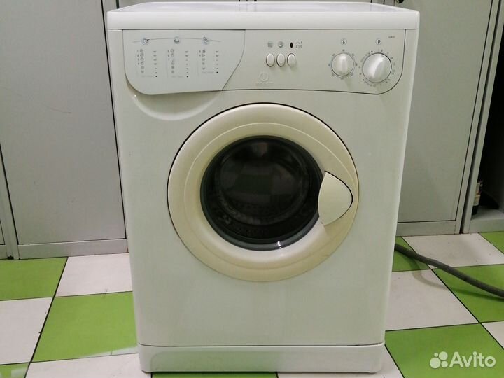 Стиральная машинка автомат