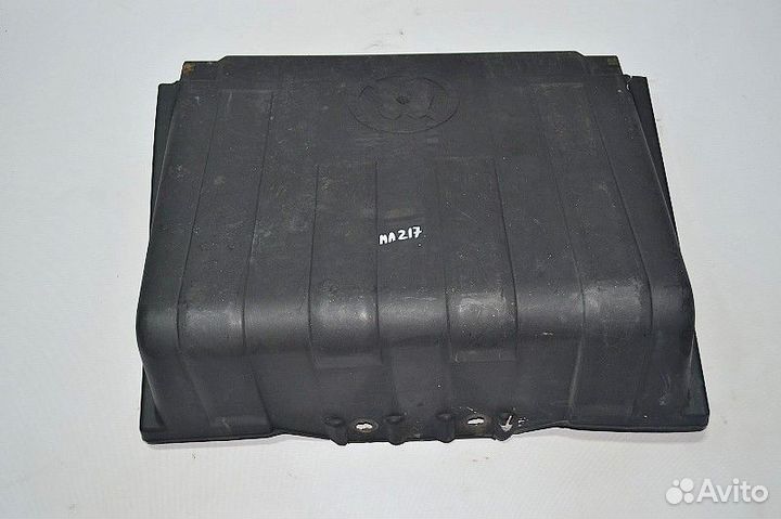 Крышка аккумуляторного ящика MAN TGA 18.480 (01.00