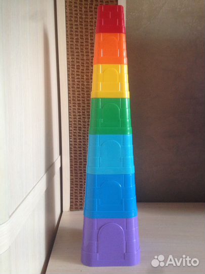 Пирамидки,пазлы пластик и пазлы дерево