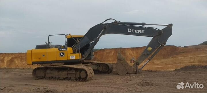 Гусеничный экскаватор John Deere E260 LC, 2021