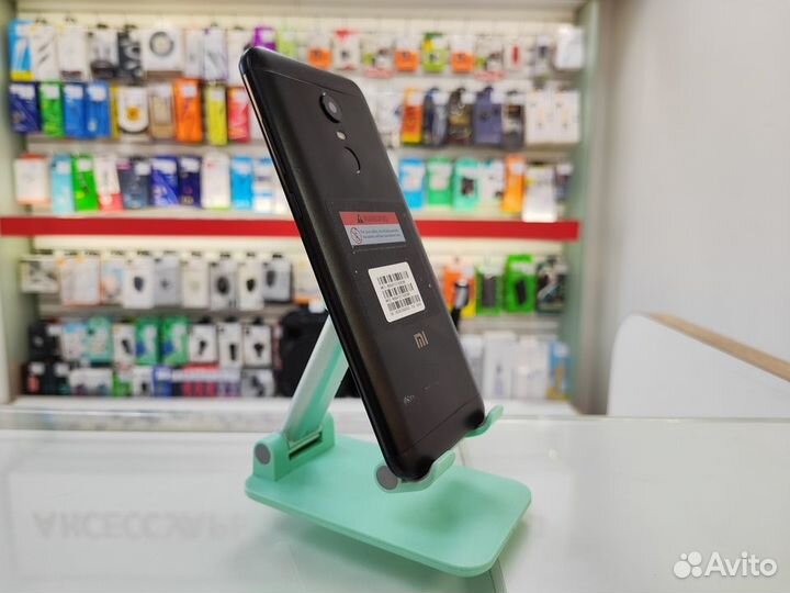 Xiaomi Redmi 5 Plus, 3/64 ГБ