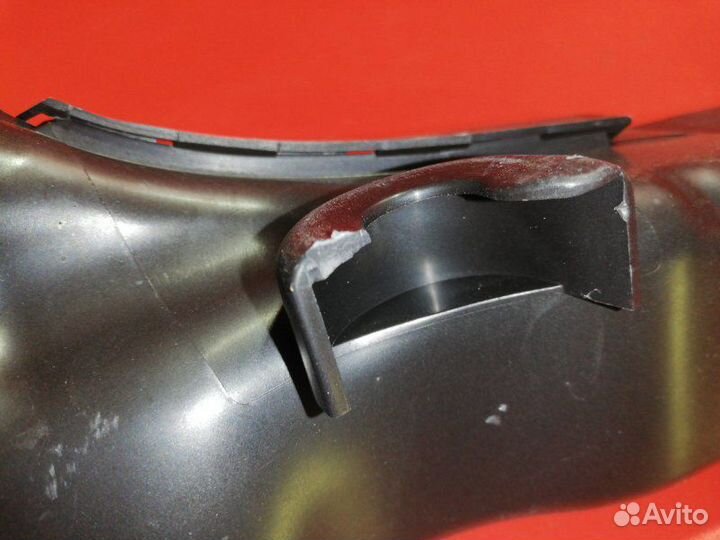 Воздухозаборник Ford Focus CB4 qqdb 2009