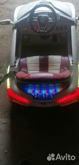 Детский электромобиль