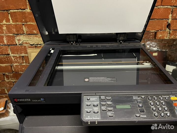 Продам мфу kyocera xerox