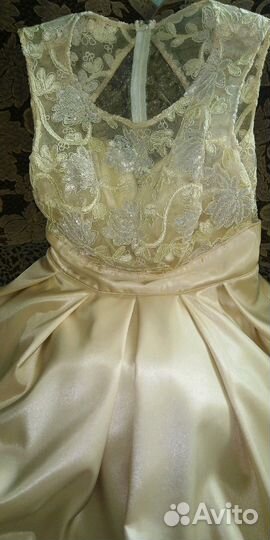 Платье на торжество