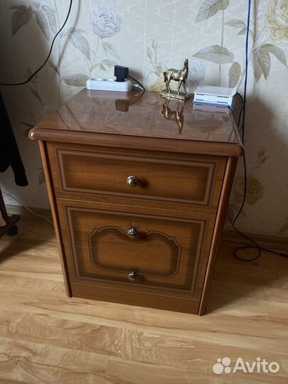 Спальный гарнитур