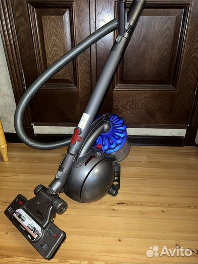 Пылесос Dyson dc 37