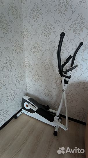 Эллиптический тренажер