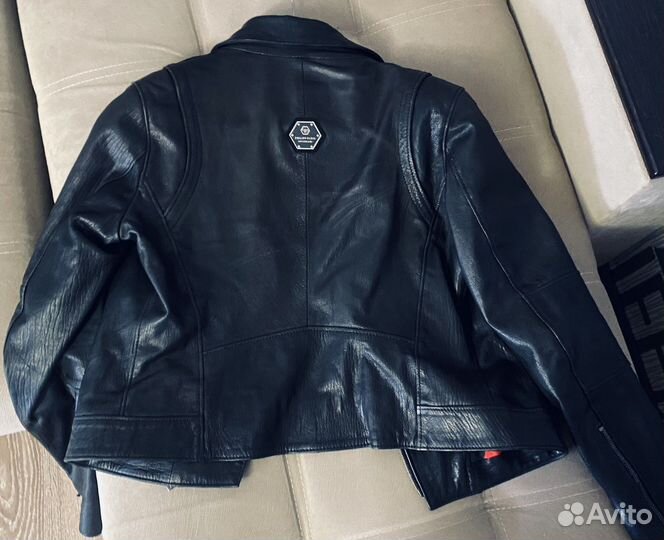 Куртка кожаная женская 46