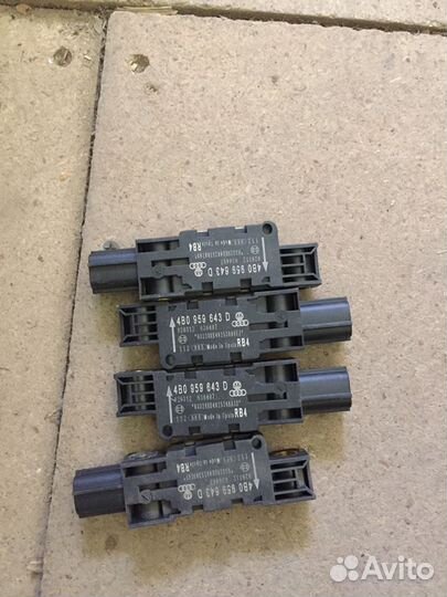 Датчик AirBag Audi A8 D3