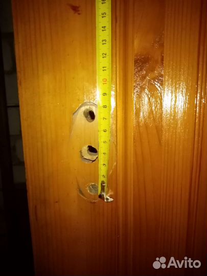 Двери из массива сосны б/у
