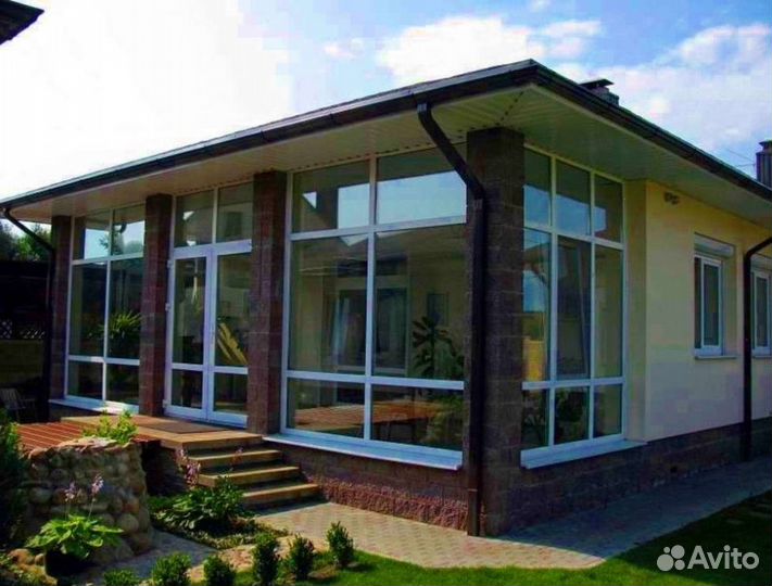 Пластиковые окна. Остекление частных домов