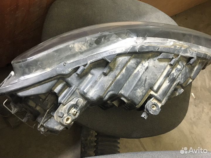 Фара левая volkswagen polo