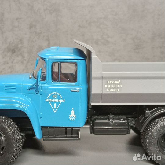 Модель грузовика зил-ммз-4502 1:43