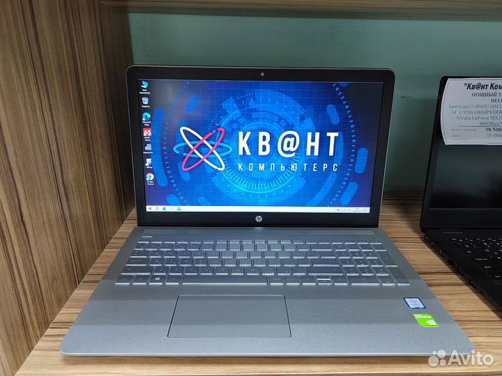 Новенький ноутбук HP Pavilion 15 на гарантии