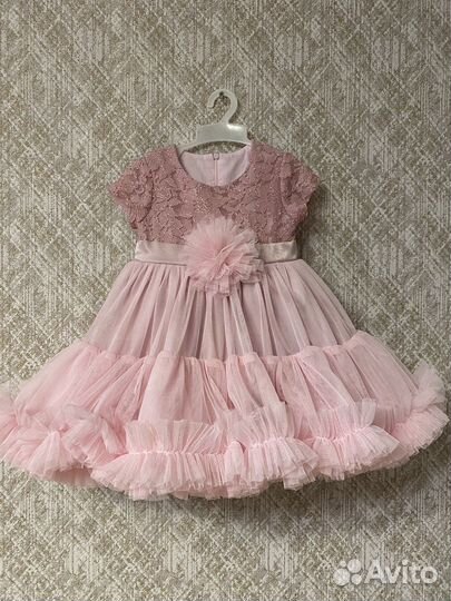 Продам платья