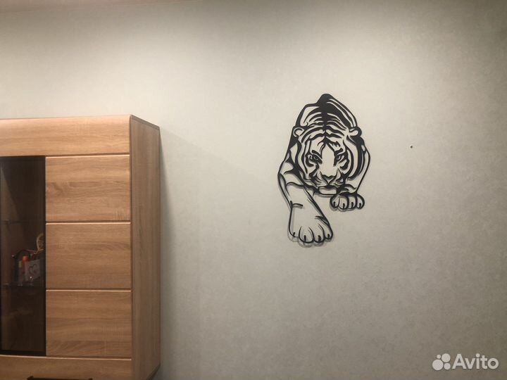 Панно из металла