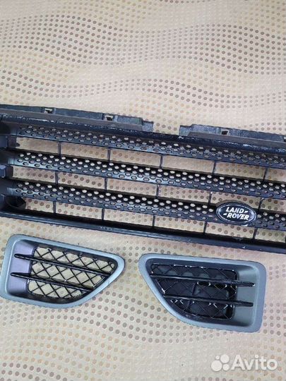 Решетка радиатора range rover sport l320