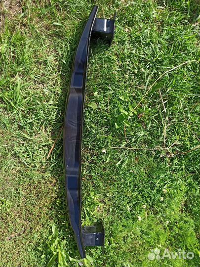 Усилитель заднего бампера Тигуан