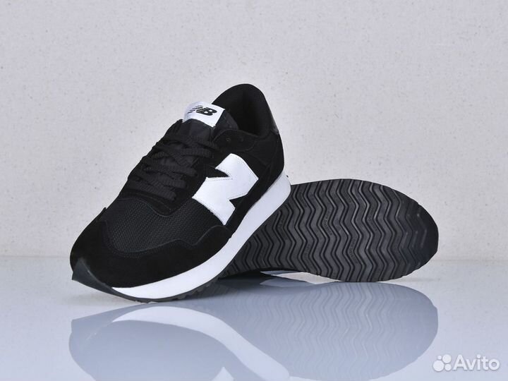 Кроссовки New Balance 237 натуральная замша